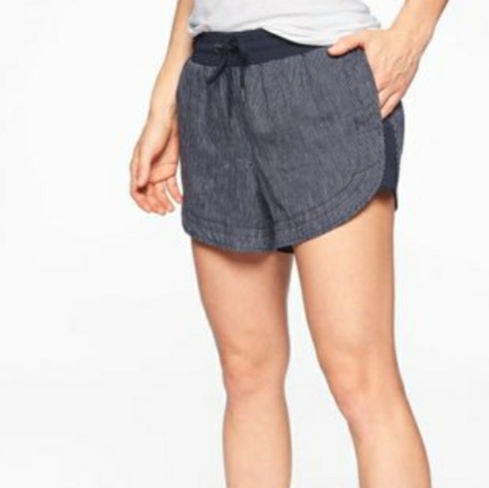 Athleta Beachside Bali Linen Shorts size 8